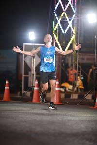 BIB: 41492
                            <button type="button" onclick="openModal(21313090)" class="btn btn-primary btn-sm float-right btn-popup" data-toggle="modal" data-target=".modal-high-quality">
                        <i class="fas fa-shopping-cart"></i> Add to Cart
                    </button>
                                            <button type="button" onclick="isThisMe(21313090, true)" class="btn btn-success btn-sm float-right btn-popup btn-isme hidden" data-toggle="tooltip" data-placement="bottom" title="นี่คือรูปของคุณใช่ไหม คลิกที่นี่เพื่อเอาเข้าอัลบั้ม">
                        <i class="fas fa-plus"></i> Add to album
                    </button>
                    <button type="button" onclick="isThisMe(21313090, false)" class="btn btn-warning btn-sm float-right btn-popup btn-isnotme hidden">
                        <i class="fas fa-ban"></i> Remove from album
                    </button>